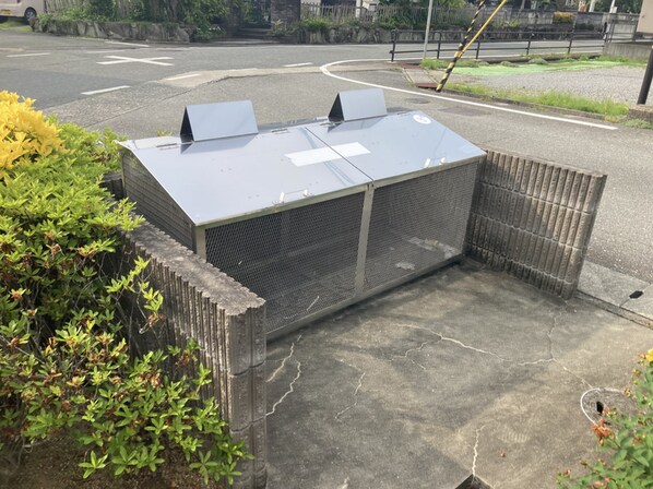 ヴィラーム アウリンコの物件内観写真